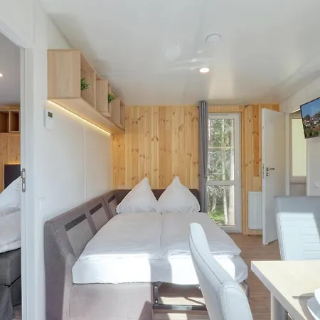度假居 Tiny Haus 35 Am Brombachsee *
